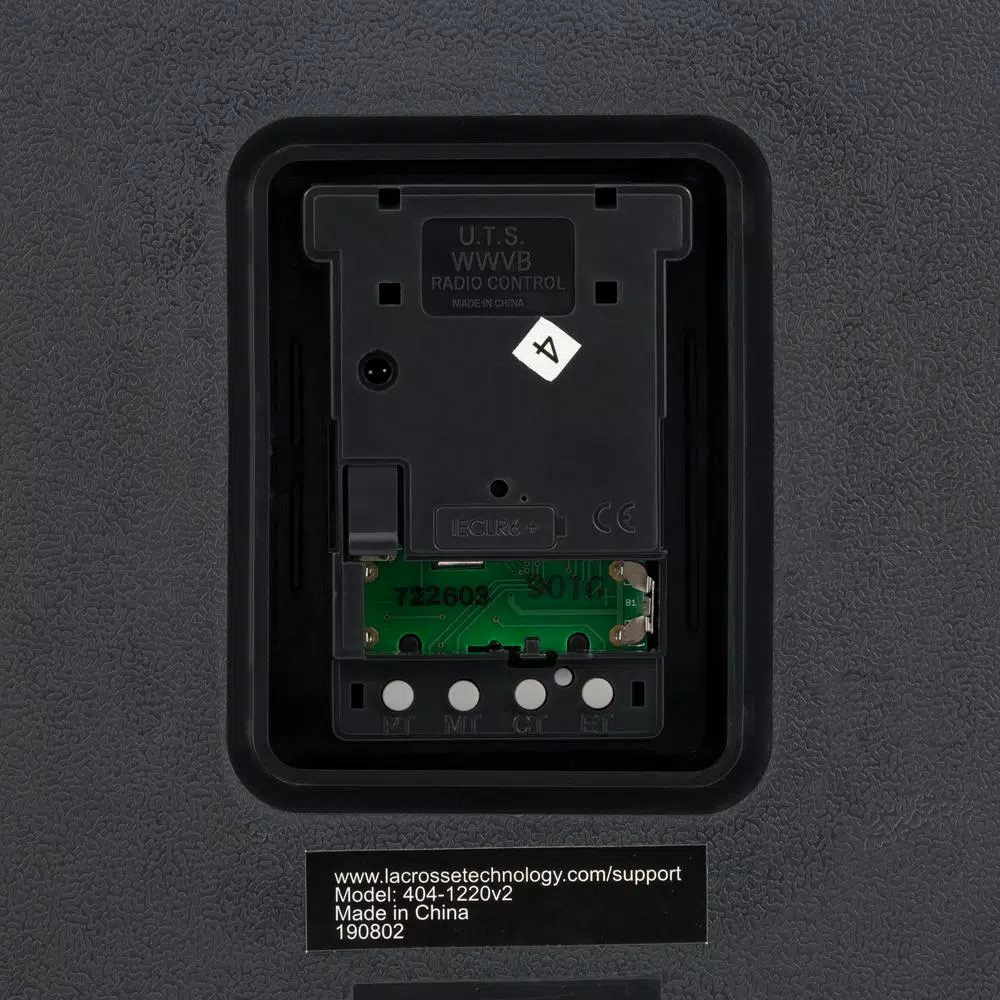 Wall Clocks La Crosse Technology 20 In. Large Analog Wall Clock 7 Wall Clocks La Crosse Technology 20 In. Large Analog Wall Clock - Image 5