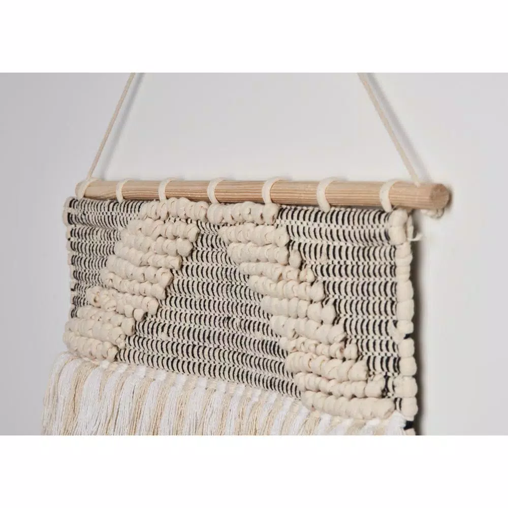 Wall Accents LR Home Fringed Diamond Ivory / Natural Tufted Wall Tapestry 6 Wall Accents LR Home Fringed Diamond Ivory / Natural Tufted Wall Tapestry - Image 4